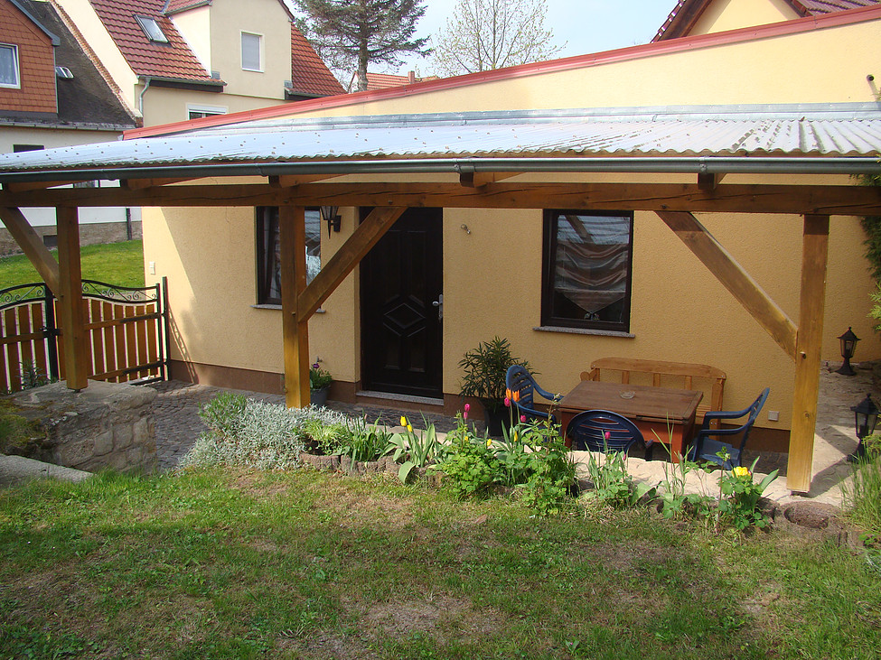 Gartenblick auf das Ferienhaus_Wohlborn